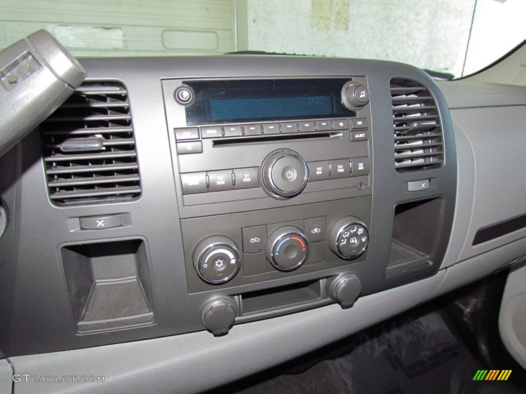2008 Chevrolet Silverado 1500 LS Extended Cab Audio System Photos