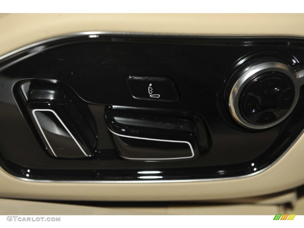 2012 Audi A8 L 4.2 quattro Controls Photo #53813107