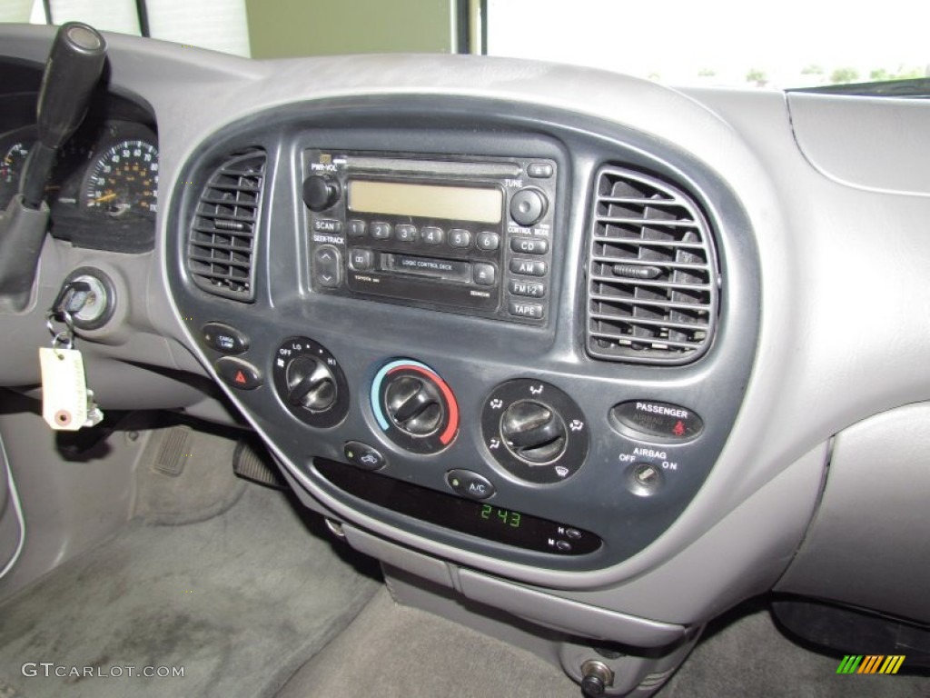 2001 Tundra SR5 Extended Cab - Natural White / Gray photo #15
