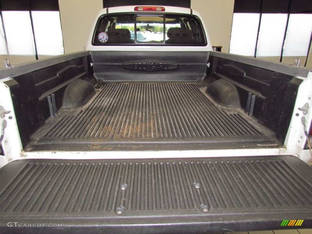 2001 Tundra SR5 Extended Cab - Natural White / Gray photo #16