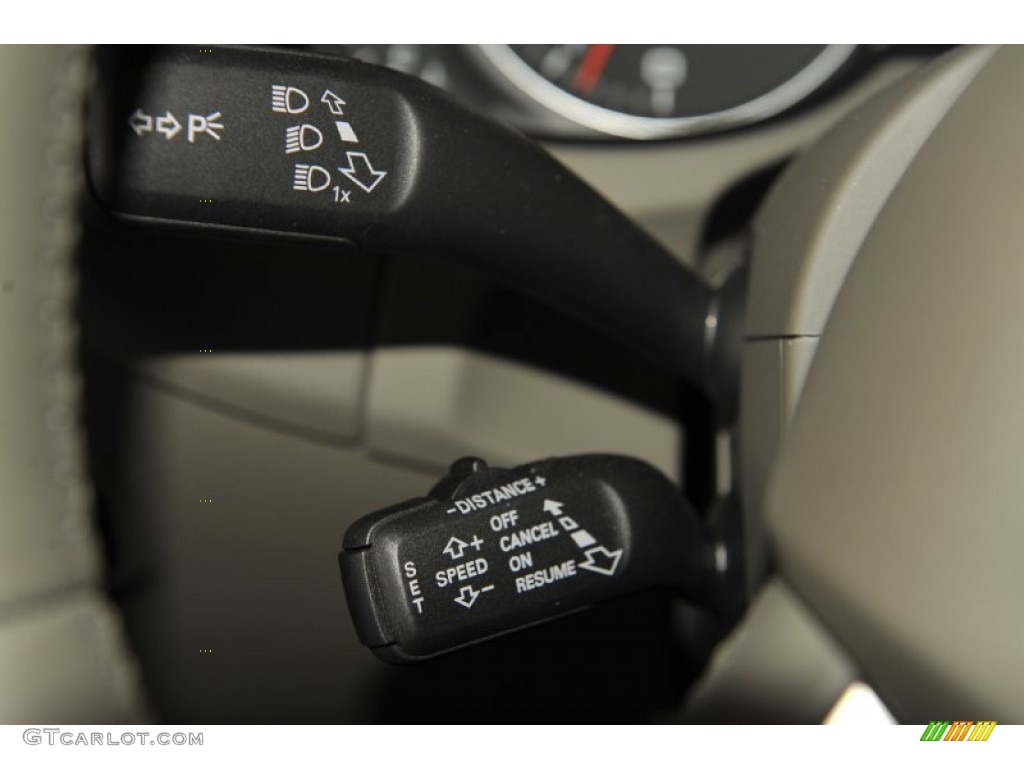 2012 Audi Q5 3.2 FSI quattro Controls Photo #53815499