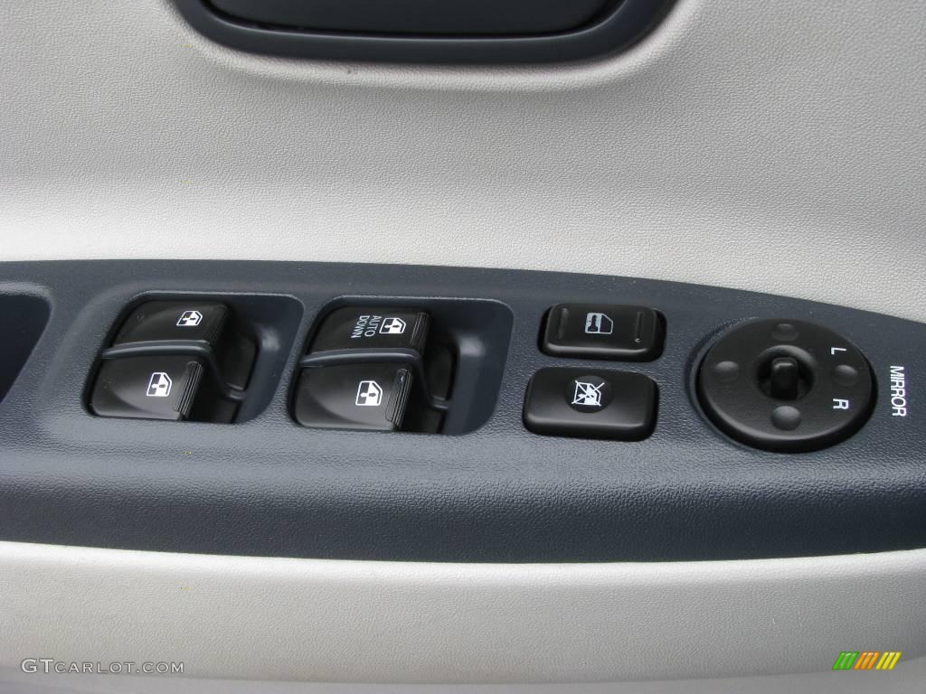 2006 Accent GLS Sedan - Nordic White / Gray photo #12