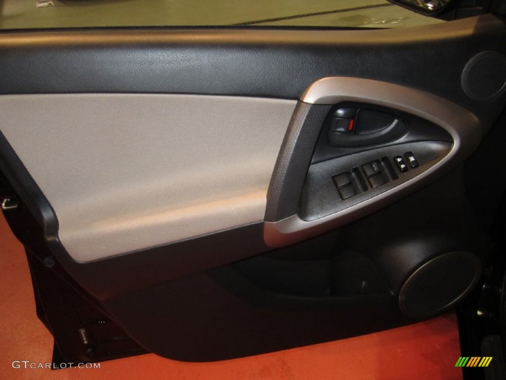 2008 RAV4 V6 4WD - Black / Ash photo #12