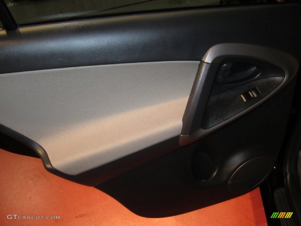 2008 RAV4 V6 4WD - Black / Ash photo #19