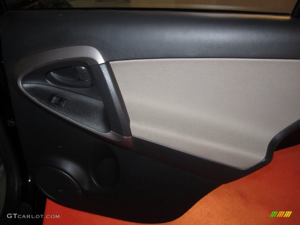 2008 RAV4 V6 4WD - Black / Ash photo #23