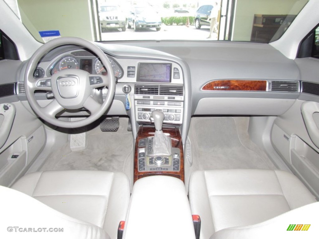 2006 Audi A6 4.2 quattro Sedan Platinum Dashboard Photo #53817404
