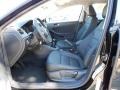 Black - Jetta SE Sedan Photo No. 11