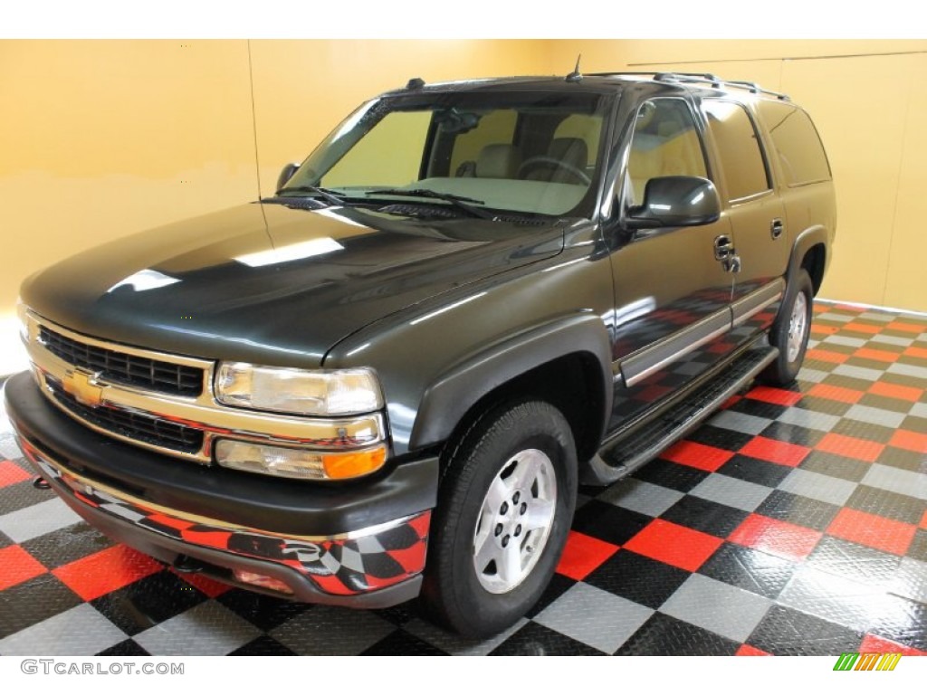 2004 Suburban 1500 LT 4x4 - Dark Gray Metallic / Tan/Neutral photo #2