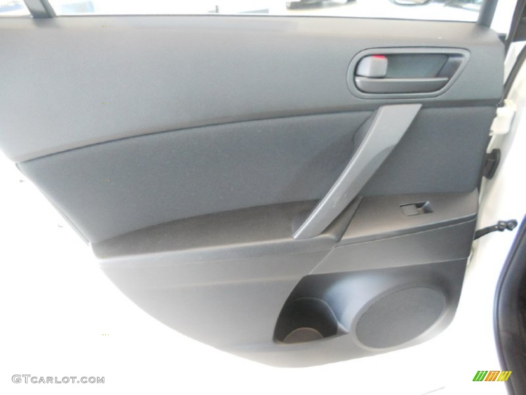 2010 MAZDA3 i SV 4 Door - Crystal White Pearl Mica / Black photo #16