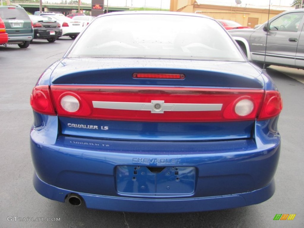 2003 Cavalier LS Sport Coupe - Arrival Blue Metallic / Graphite Gray photo #14