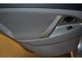 Classic Silver Metallic - Camry SE Photo No. 20
