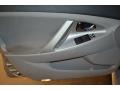 Classic Silver Metallic - Camry SE Photo No. 21