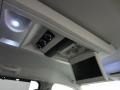 2009 Calla Lilly White Volkswagen Routan SEL  photo #21