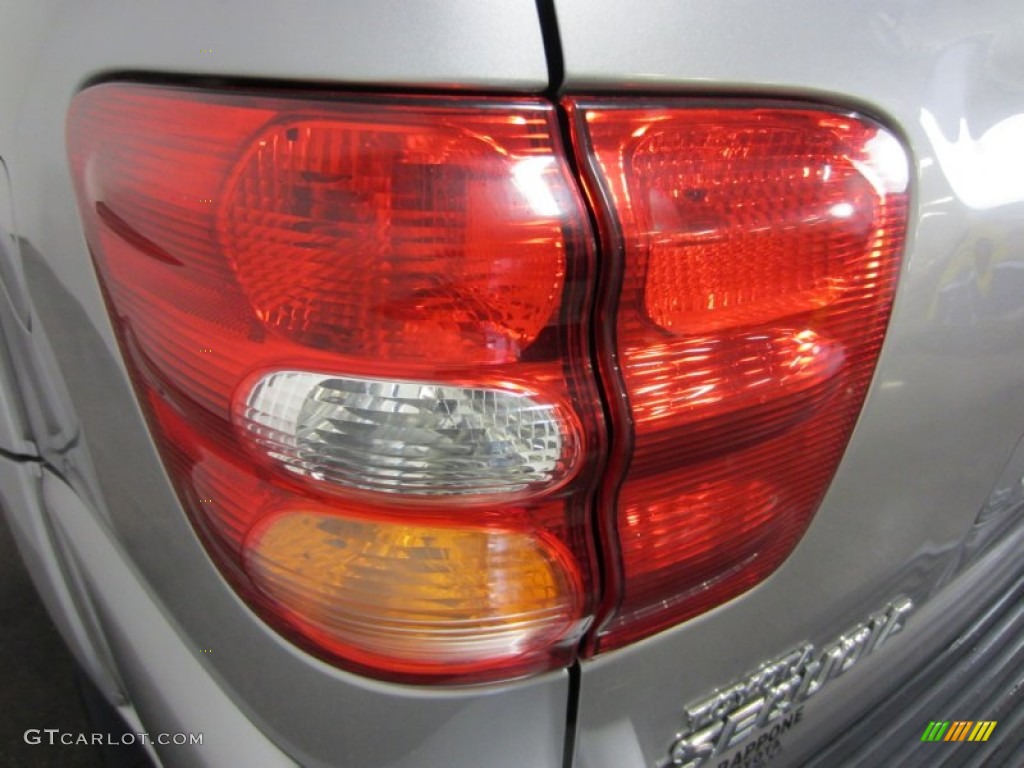 2003 Sequoia SR5 4WD - Silver Sky Metallic / Charcoal photo #15