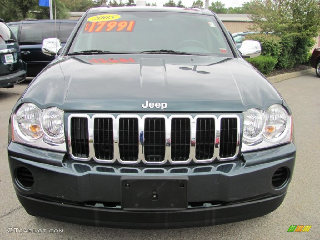 2005 Grand Cherokee Laredo 4x4 - Deep Beryl Green Pearl / Medium Slate Gray photo #21
