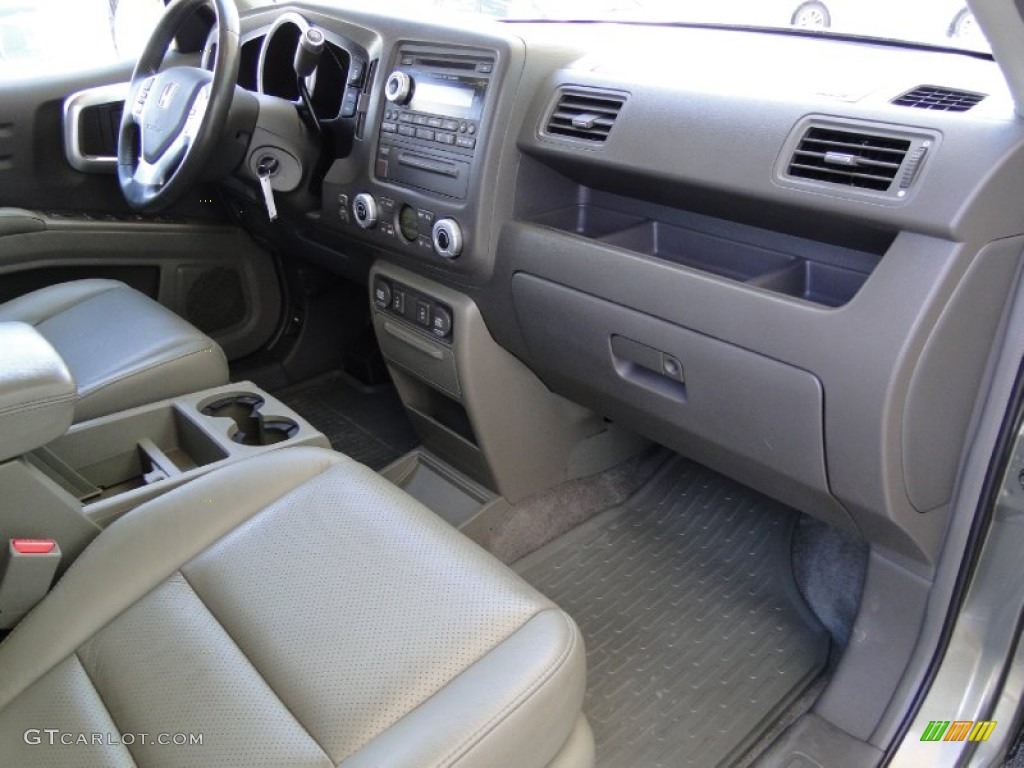 2007 Ridgeline RTL - Aberdeen Green Metallic / Olive photo #25