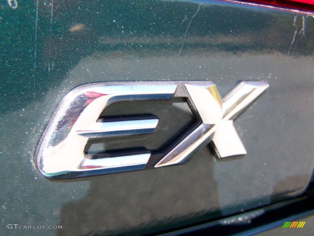2000 Honda Civic EX Sedan Marks and Logos Photos