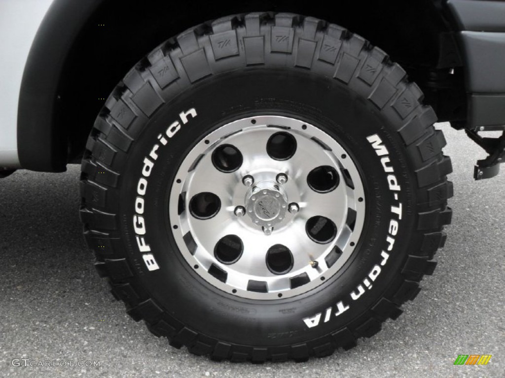 2003 F150 XL SuperCab 4x4 - Silver Metallic / Medium Graphite Grey photo #26