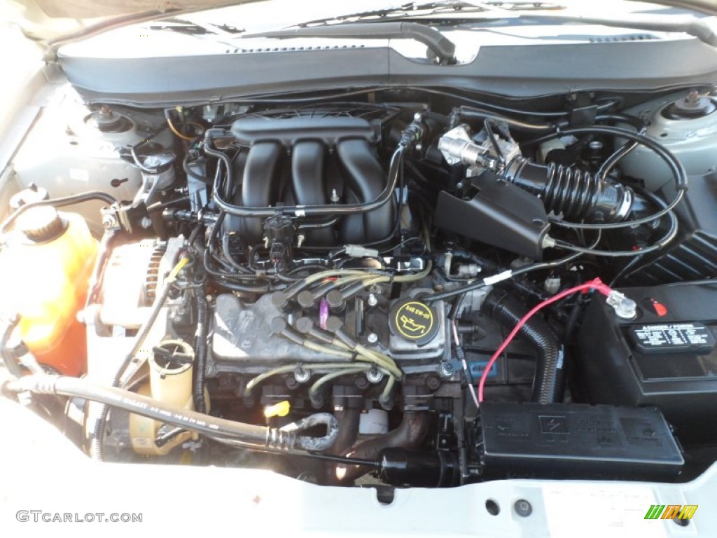 2005 Ford Taurus SEL 3.0 Liter OHV 12-Valve V6 Engine Photo #53834623