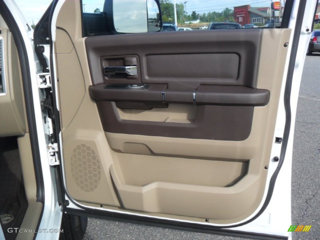2012 Dodge Ram 2500 HD Big Horn Crew Cab 4x4 Light Pebble Beige/Bark Brown Door Panel Photo #53836285