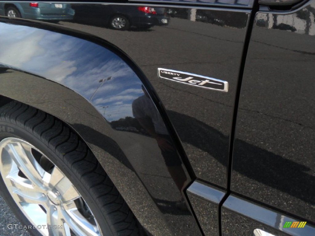 2012 Jeep Liberty Jet Marks and Logos Photo #53836819