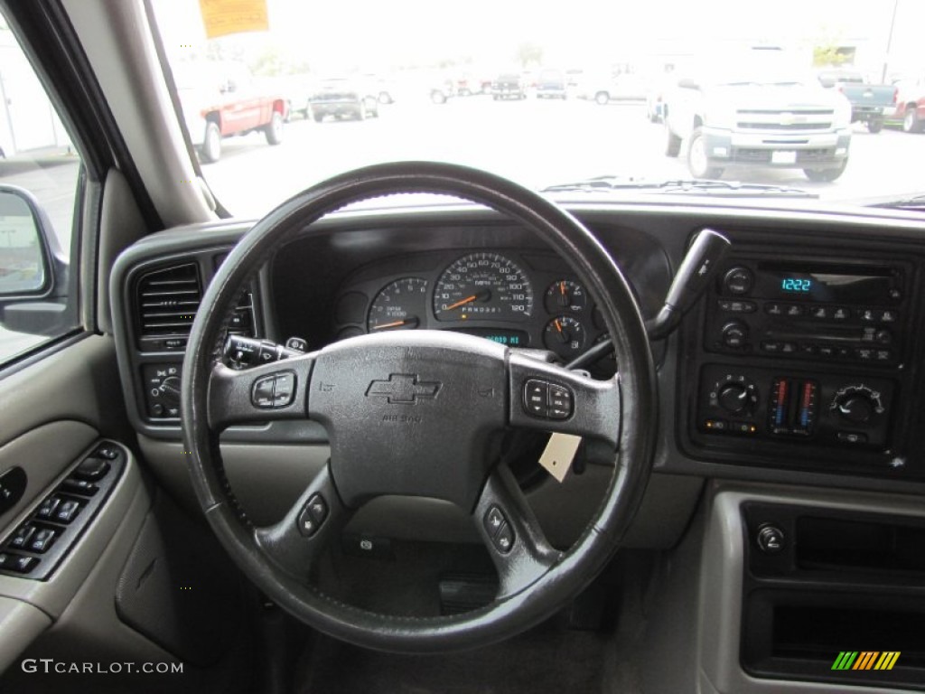 2006 Chevrolet Suburban LS 1500 4x4 Gray/Dark Charcoal Steering Wheel Photo #53840541
