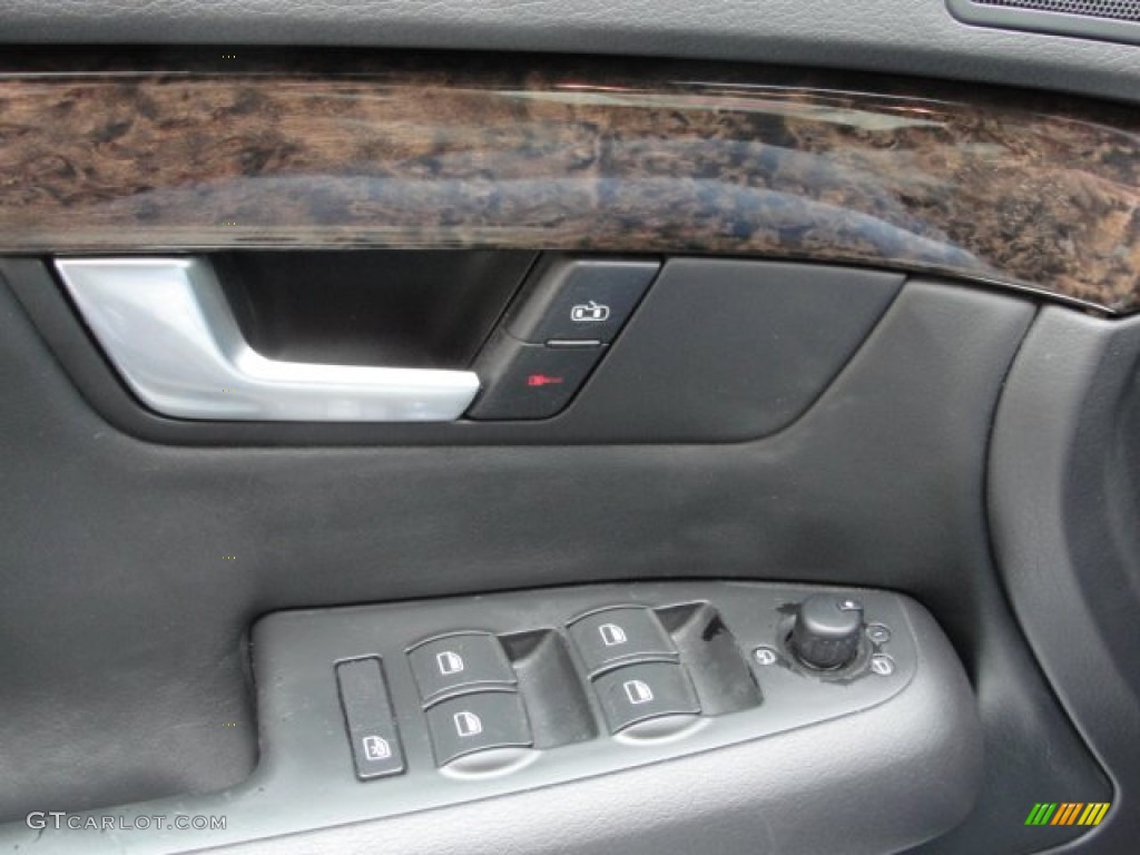 2004 Audi S4 4.2 quattro Sedan Controls Photo #53842014