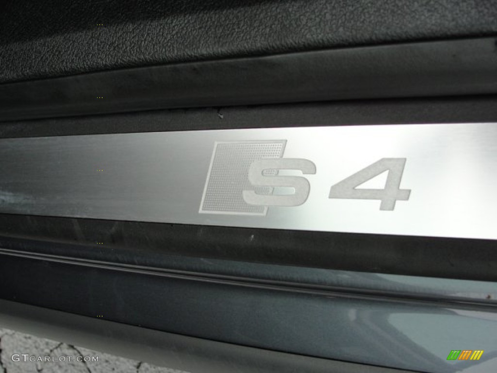 2004 Audi S4 4.2 quattro Sedan Marks and Logos Photo #53842032