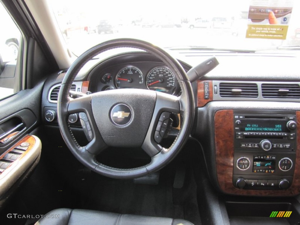 2008 Chevrolet Suburban 1500 LT 4x4 Dashboard Photos