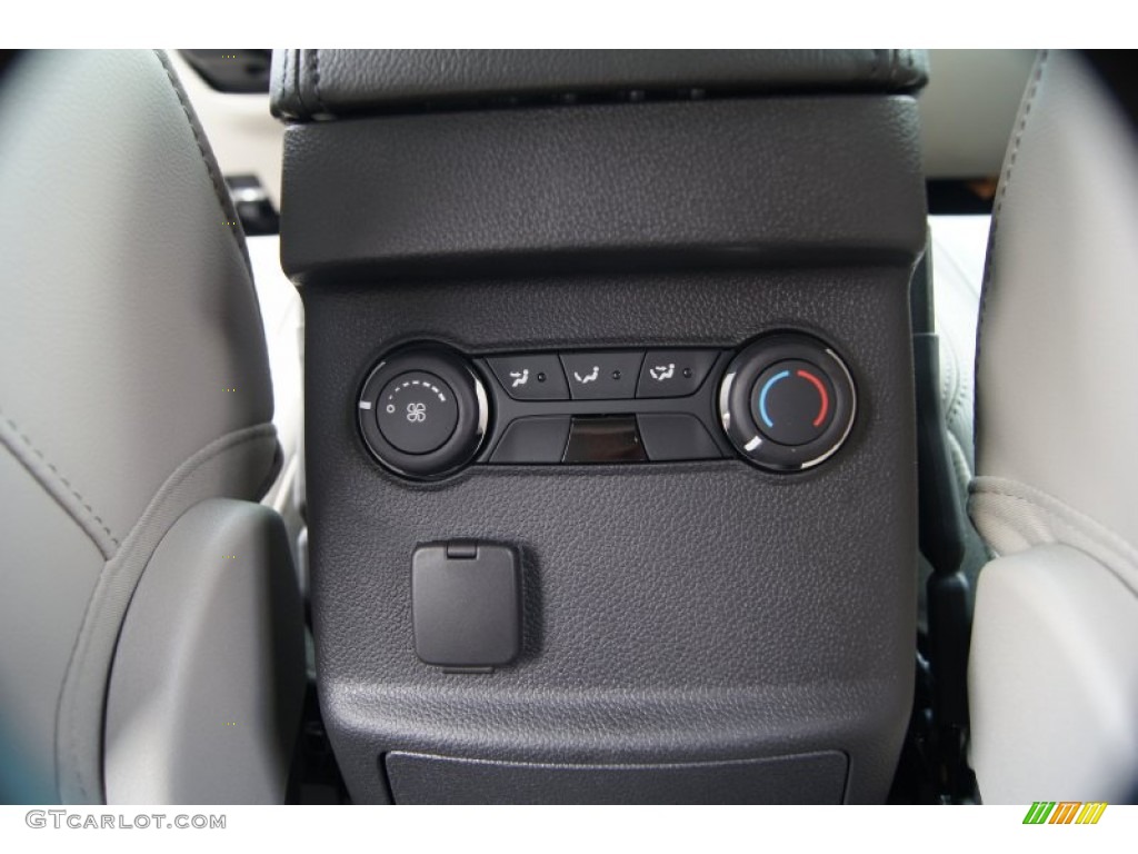 2012 Ford Explorer XLT Controls Photo #53845122