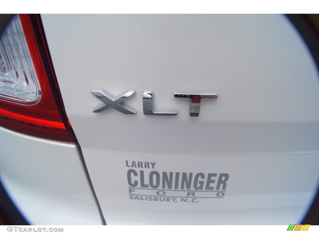 2012 Explorer XLT - White Platinum Tri-Coat / Medium Light Stone photo #19