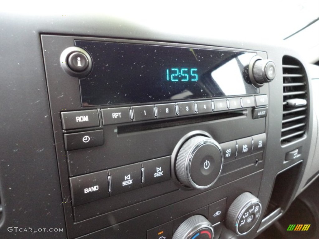 2007 GMC Sierra 1500 Crew Cab 4x4 Audio System Photos