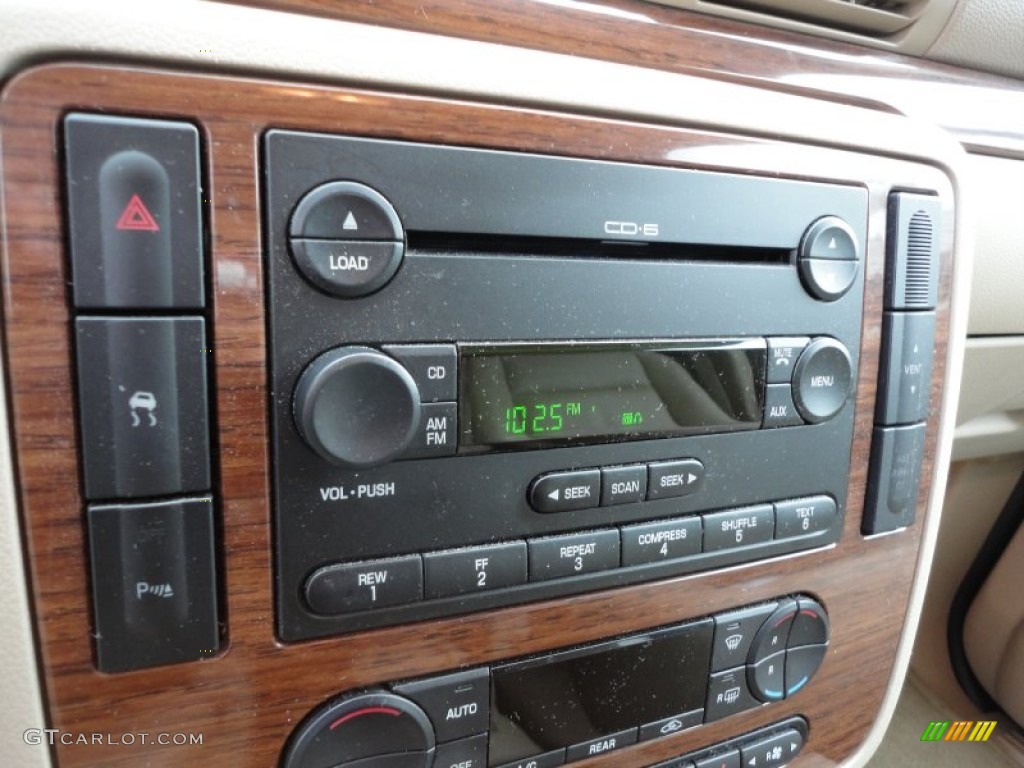 2004 Ford Freestar Limited Controls Photo #53846287