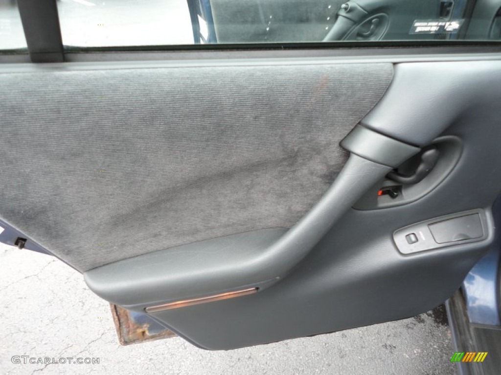 1996 Pontiac Bonneville SE Gray Door Panel Photo #53846448