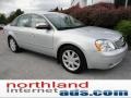 2005 Silver Frost Metallic Ford Five Hundred Limited  photo #2