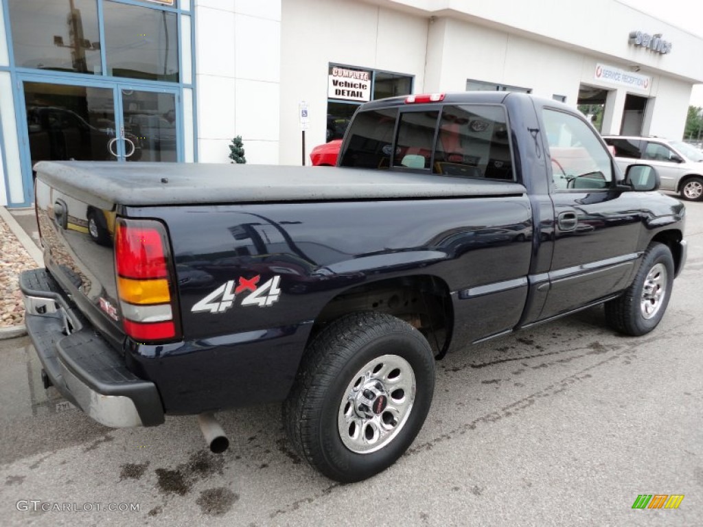 2005 Sierra 1500 SLE Regular Cab 4x4 - Deep Blue Metallic / Dark Pewter photo #8