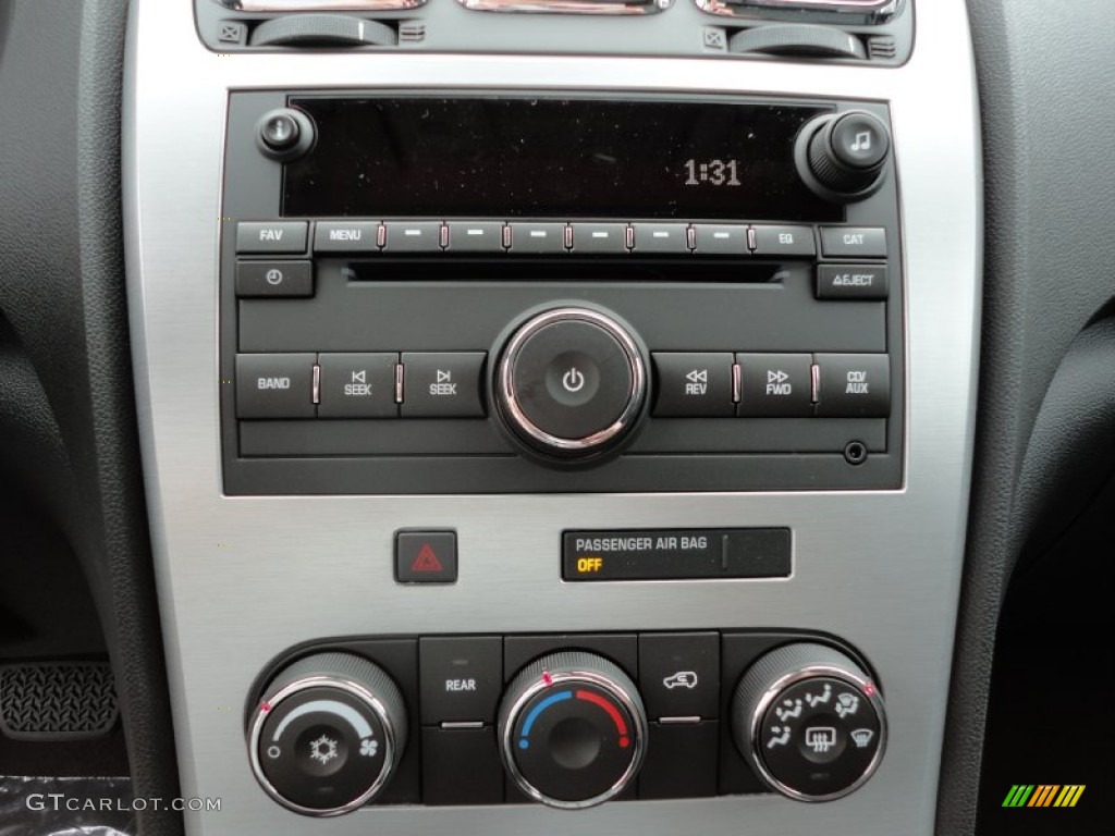 2012 GMC Acadia SL Audio System Photo #53849700