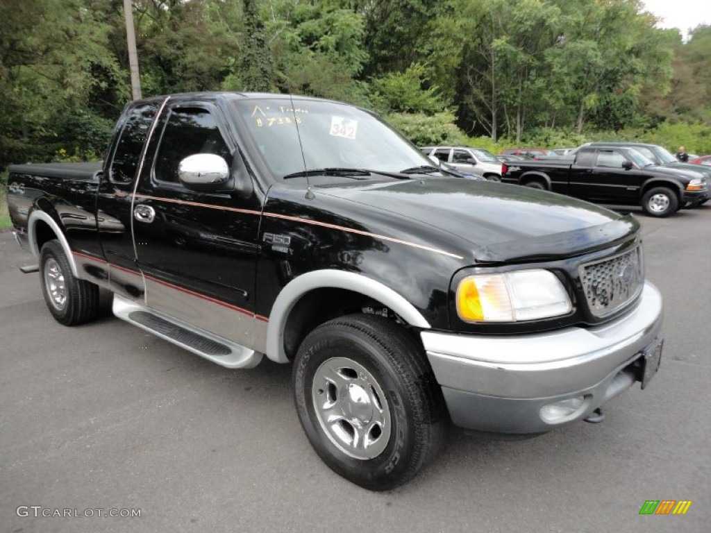2000 F150 XLT Extended Cab 4x4 - Black / Medium Parchment photo #1