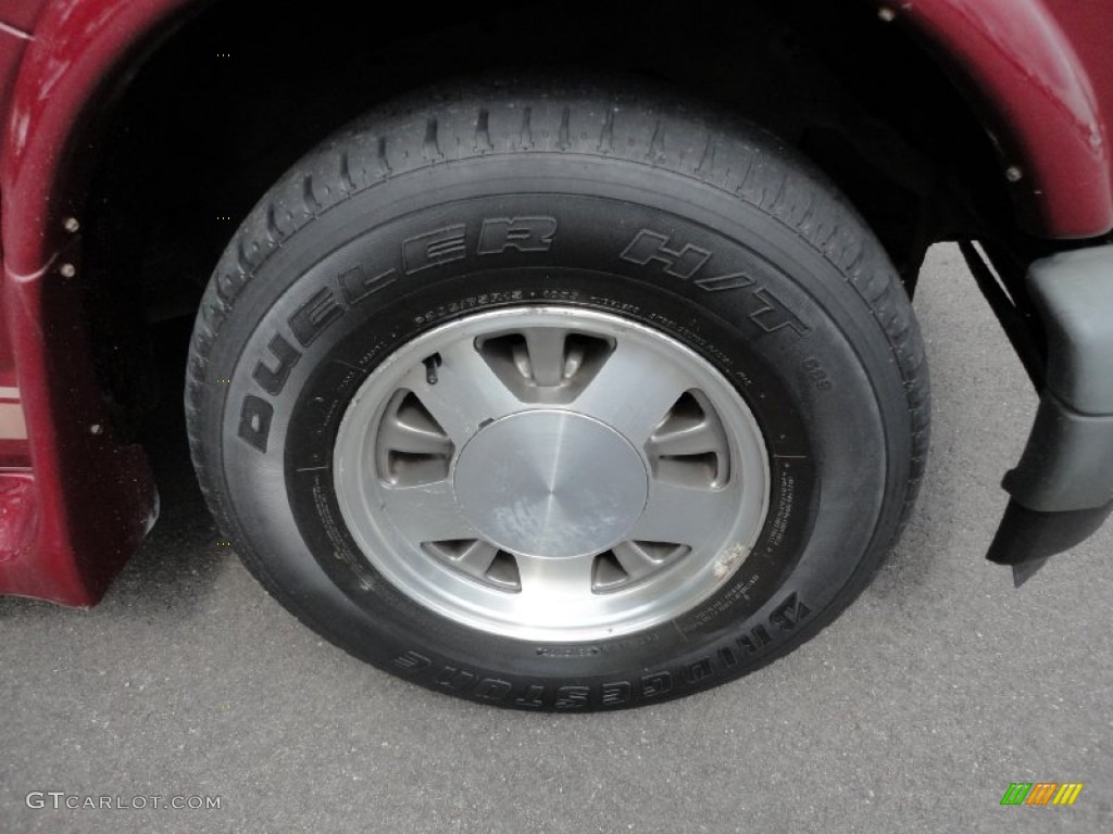 1999 Chevrolet Express 1500 Passenger Conversion Van Wheel Photo #53851140