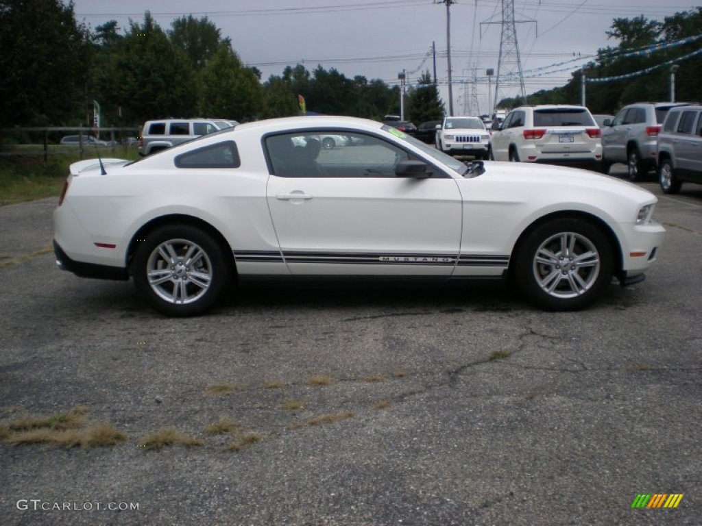 2011 Mustang V6 Coupe - Performance White / Charcoal Black photo #4