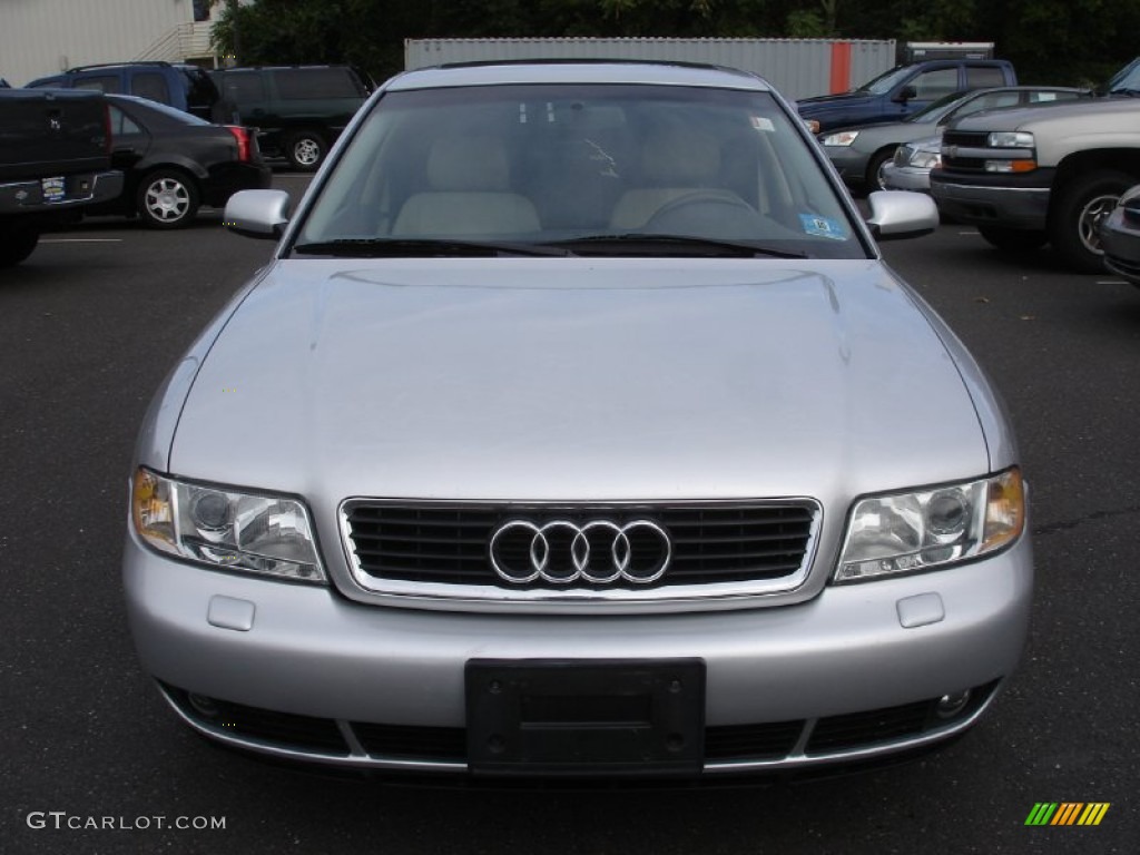 2000 A4 2.8 quattro Sedan - Light Silver Metallic / Ecru photo #2