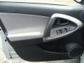 Classic Silver Metallic - RAV4 4WD Photo No. 6