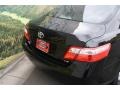 Black - Camry LE Photo No. 18