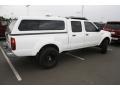 2004 Avalanche White Nissan Frontier XE V6 Crew Cab 4x4  photo #2