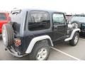 Black - Wrangler X 4x4 Photo No. 2