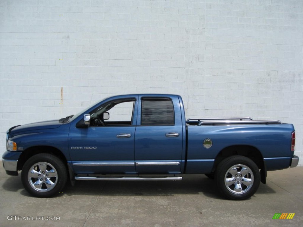 2004 Ram 1500 Laramie Quad Cab 4x4 - Atlantic Blue Pearl / Dark Slate Gray photo #10