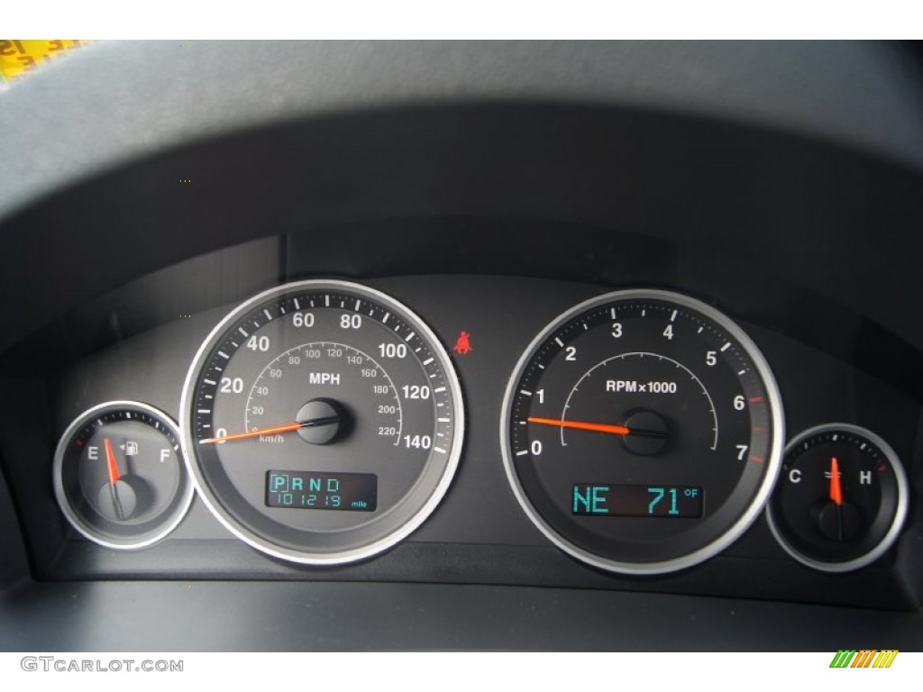 2005 Jeep Grand Cherokee Limited Gauges Photo #53855100