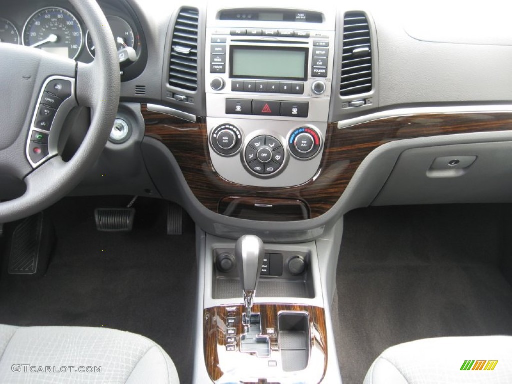 2012 Hyundai Santa Fe GLS Controls Photo #53855418