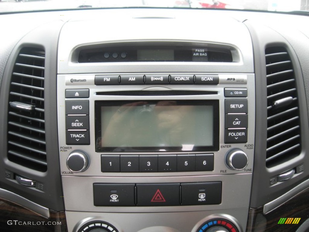 2012 Hyundai Santa Fe GLS AWD Controls Photo #53855508