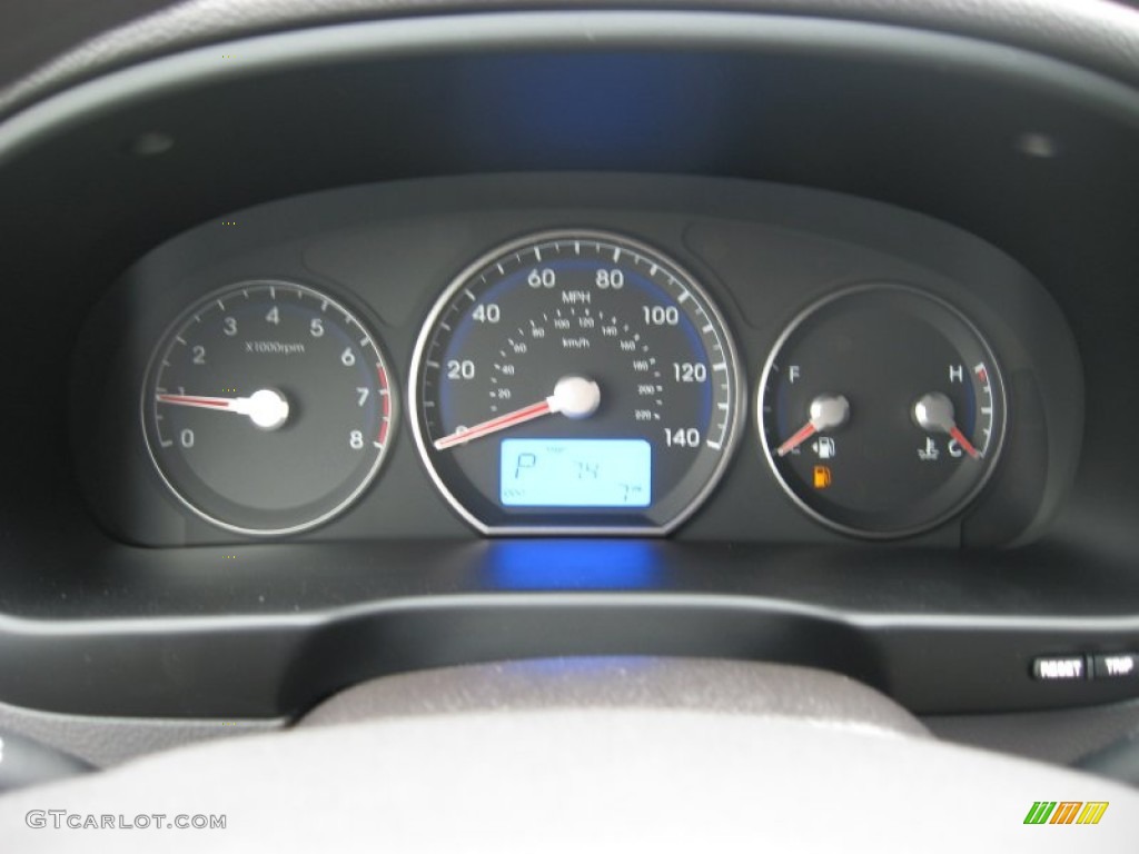 2012 Hyundai Santa Fe GLS AWD Gauges Photo #53855520